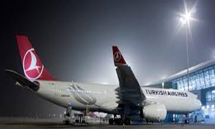 Φρικτό δυστύχημα με αεροπλάνο της Turkish Airlines -Κεφάλι τεχνικού σφήνωσε στο φτερό